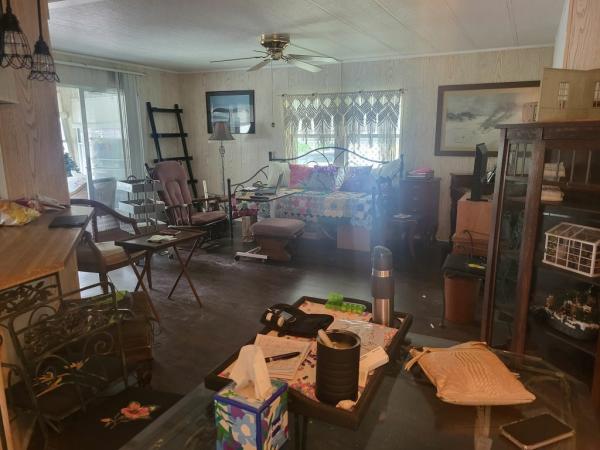 1981 HOME N/A Mobile Home