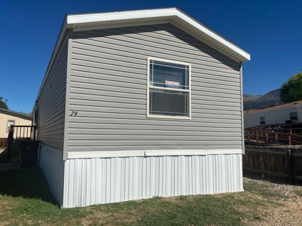 2006 FSMH mobile Home