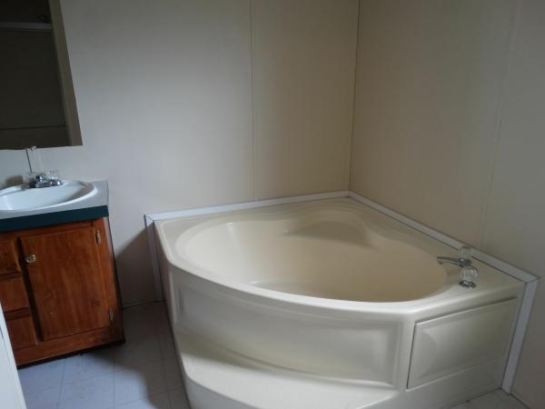 2001 Clayton Homes Inc Cheyenne Mobile Home