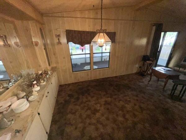 1985 Barr HS Mobile Home