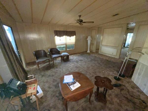 1985 Barr HS Mobile Home