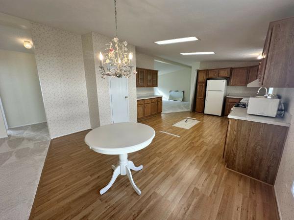 2005 CMH MANUFA MDS312266INAB Mobile Home