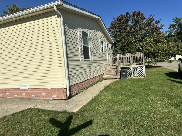 2005 CMH MANUFA MDS312266INAB Mobile Home