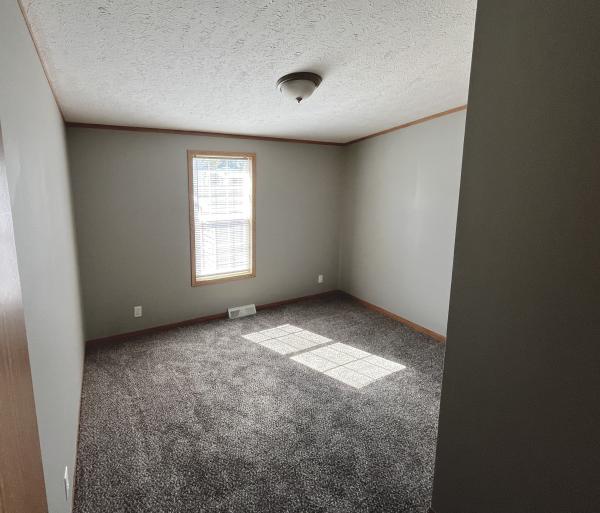 2004 Commander Homes NA Mobile Home