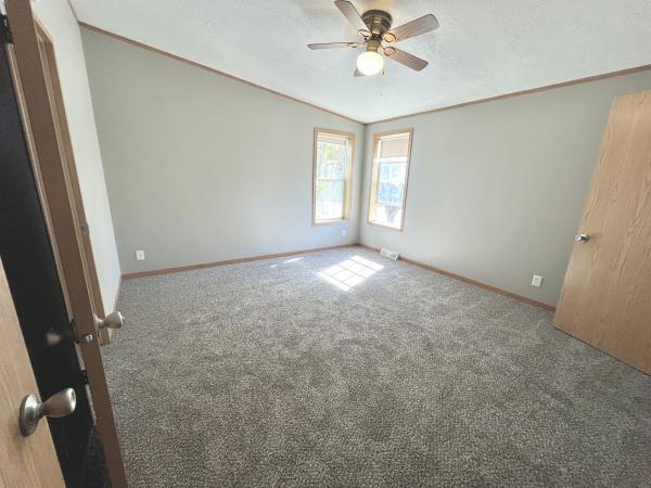 2004 Commander Homes NA Mobile Home