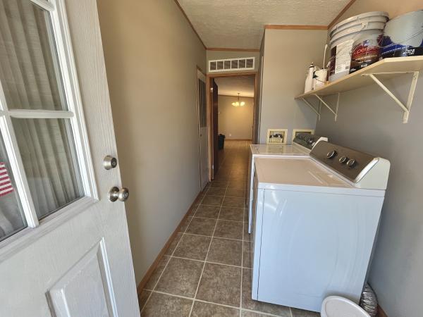 2004 Commander Homes NA Mobile Home