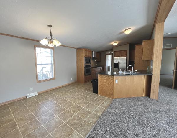 2004 Commander Homes NA Mobile Home