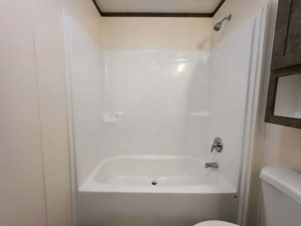 2022 Clayton - Wakarusa Mobile Home