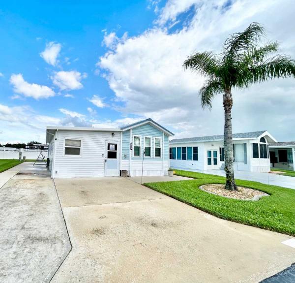 Photo 1 of 2 of home located at 3129 Winter Paradise Lot 112 Avon Park, FL 33825
