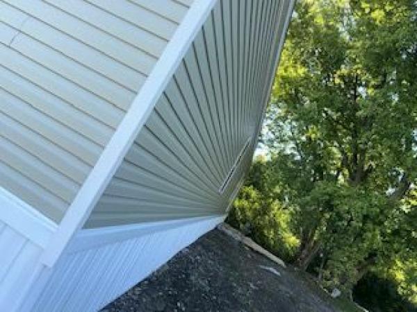 2025 Champion Prime FBH Mobile Home