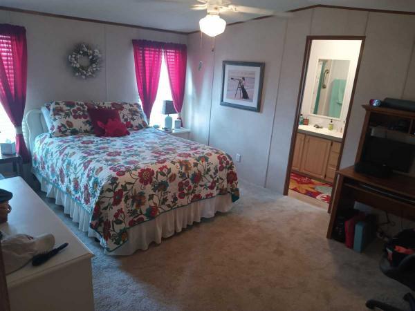 1996 Manufactured Home