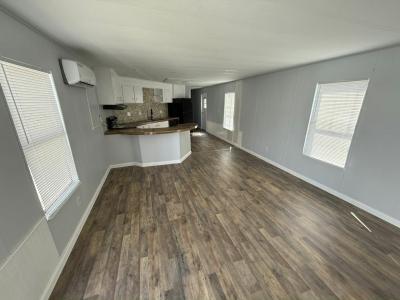 Photo 2 of 11 of home located at 11240 N Northwood Dr. #31 Inglis, FL 34449