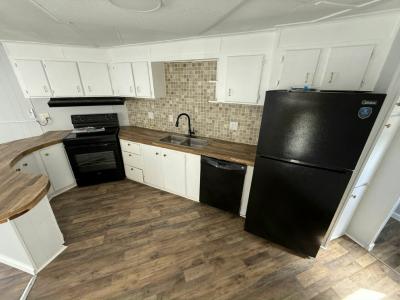 Photo 3 of 11 of home located at 11240 N Northwood Dr. #31 Inglis, FL 34449
