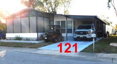 Mobile Home at 1001 Starkey Road, #121 Largo, FL 33771