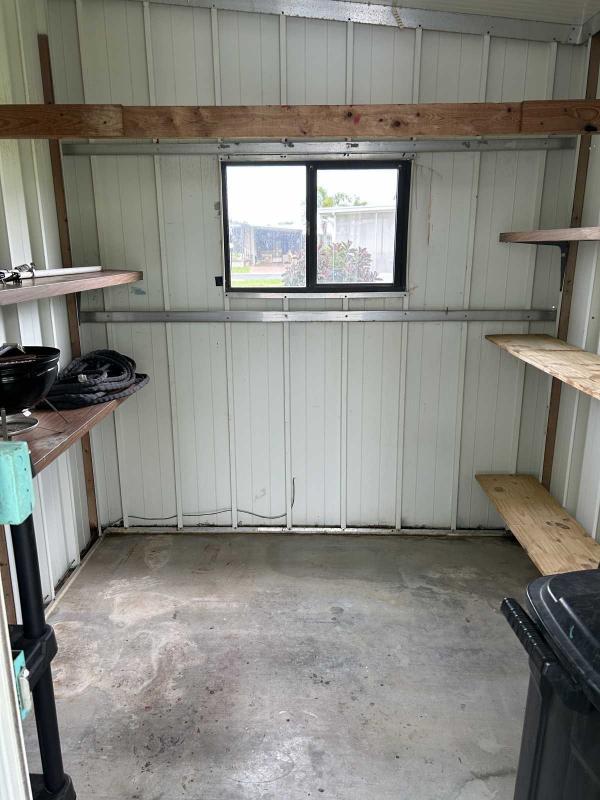 Fleetwood Barrington Mobile Home