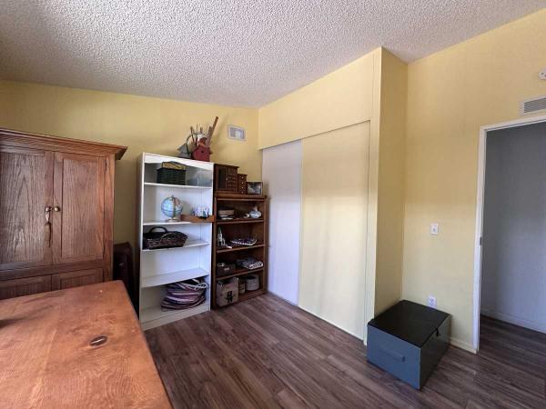 1993 Fleetwood Manufactured Home