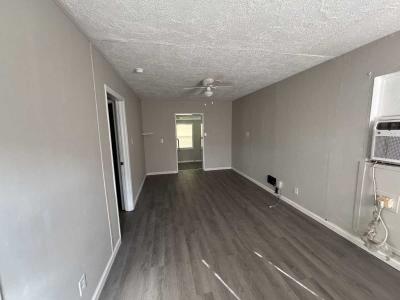 Photo 4 of 8 of home located at 8401 Bowles Rd., Lot 34 Tampa, FL 33637