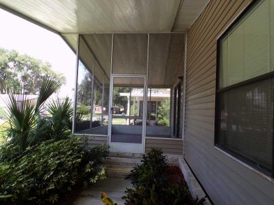 Photo 5 of 7 of home located at 4632 Armitage Pl. Lot #159 Lakeland, FL 33801