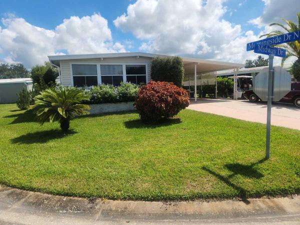 Photo 1 of 2 of home located at 3903 Midway Drive Ellenton, FL 34222