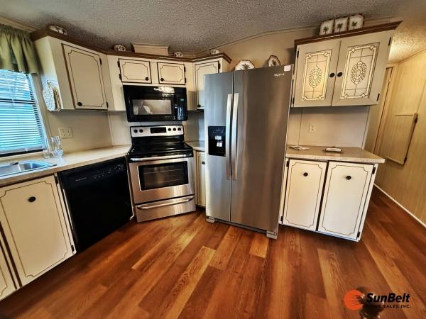 1988 Home Mobile Home