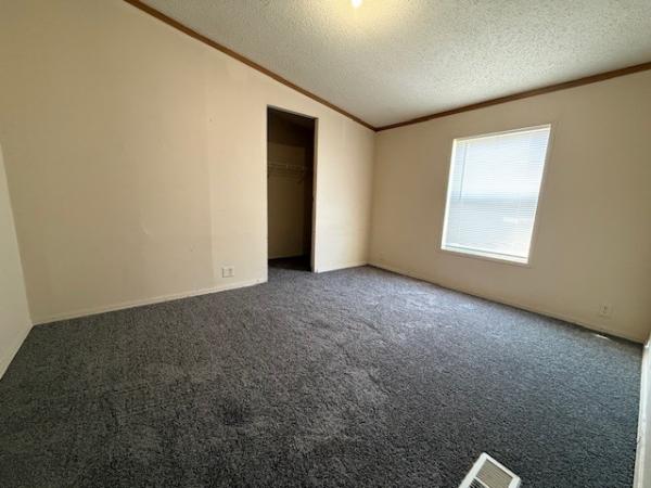 1992 Manufactured Home