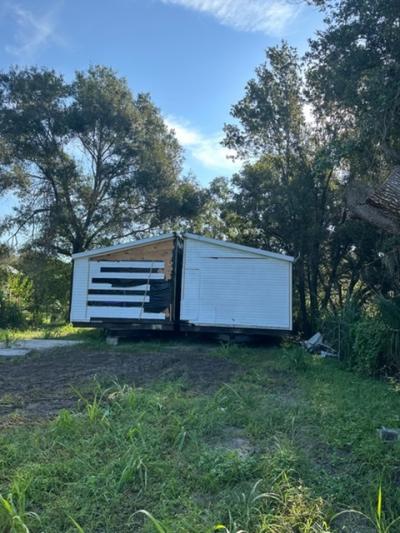 Photo 4 of 7 of home located at 6621 Merle St Mulberry, FL 33860