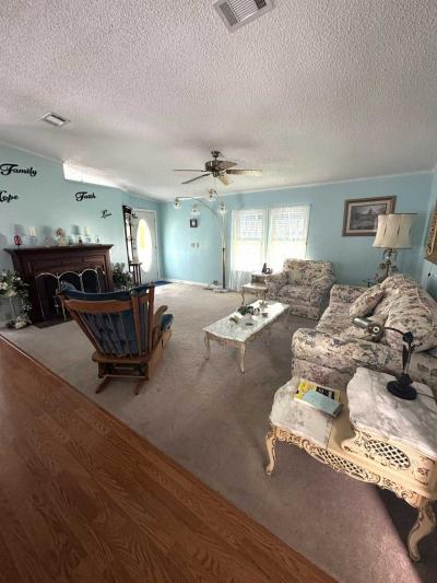Photo 5 of 31 of home located at 4532 Avalon Cove Lot # 203 Lakeland, FL 33801