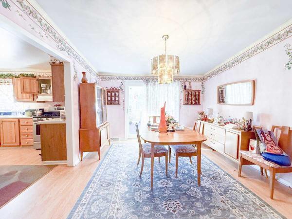 1992 Virginia Homes Radisson Manufactured Home