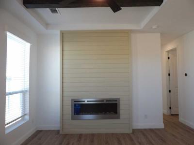 Photo 5 of 19 of home located at 11350 E Sarah Jane Lane  Lot 40 Dewey, AZ 86327