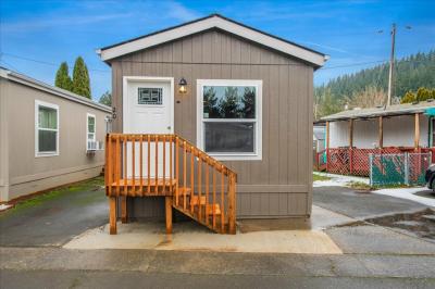 Photo 4 of 15 of home located at 3441 SE 111th Ave #20 Portand, OR 97266