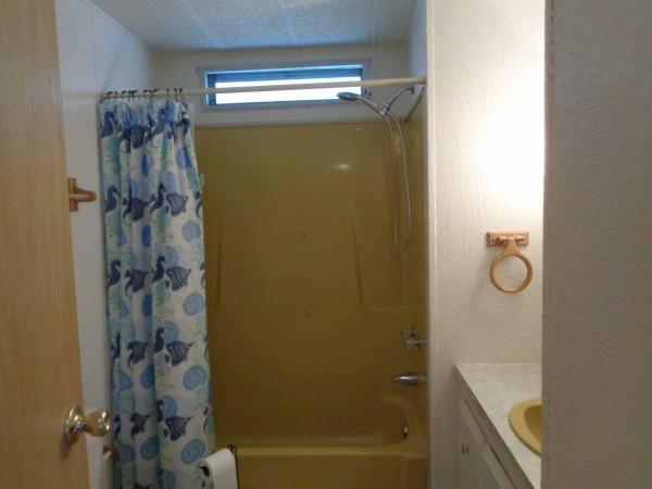 1978 TWIN Manufactured Home