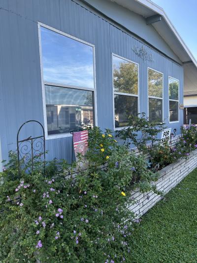 Photo 2 of 38 of home located at 832 Chaparral Drive Lakeland, FL 33815