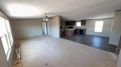 Photo 4 of 24 of home located at 3201 E Expressway 83 Donna, TX 78537