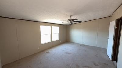 Photo 5 of 24 of home located at 3201 E Expressway 83 Donna, TX 78537