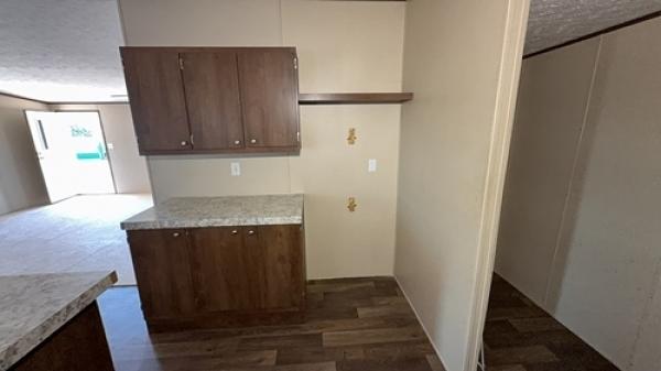 2018 THRILL 97TruMH28563RH18 Manufactured Home