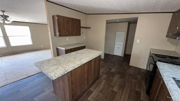 2018 THRILL 97TruMH28563RH18 Manufactured Home