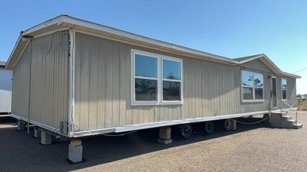 2018 THRILL 97TruMH28563RH18 Manufactured Home