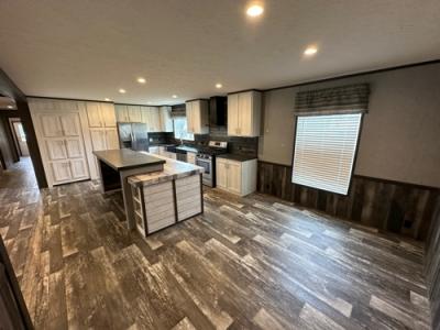 Photo 3 of 12 of home located at 305 Saint Clair St Bicknell, IN 47512