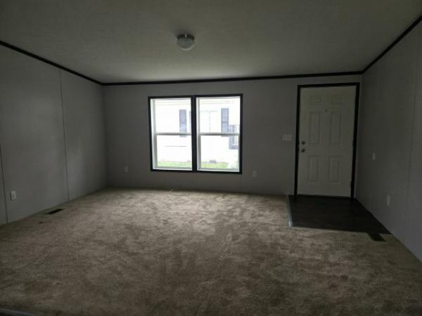 2021 Clayton - Lewistown PA 56GEM28403AH21-ZIRCON Manufactured Home