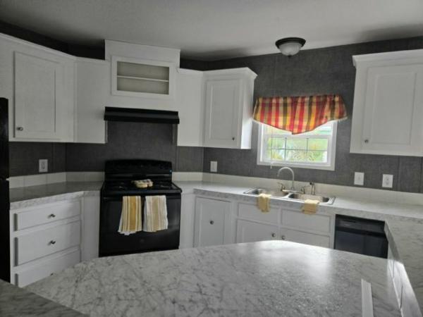 2021 Fleetwood 2602M28403C Manufactured Home