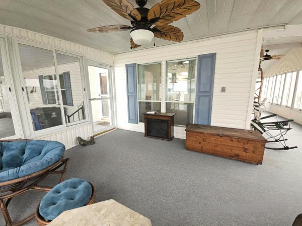 1995 BARR Palm Harbor Mobile Home