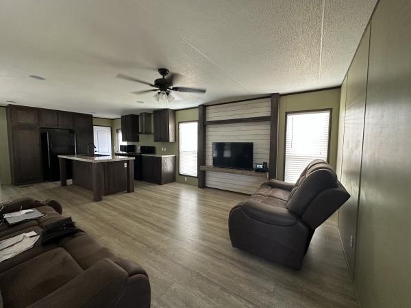 2017 Clayton Mobile Home