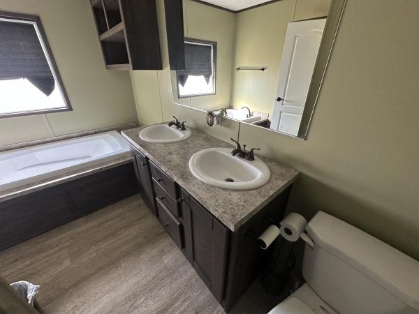 2017 Clayton Mobile Home