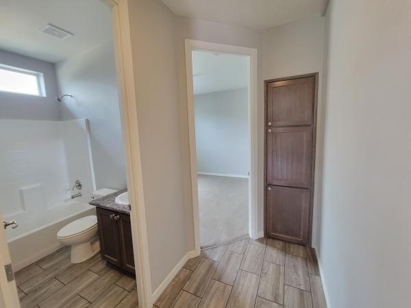 2020 Cavco 110SU28482A Mobile Home
