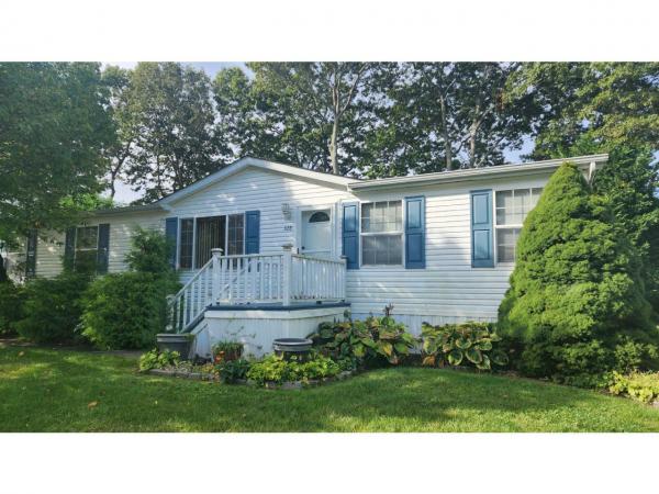 2002 Castle Manufactured Home