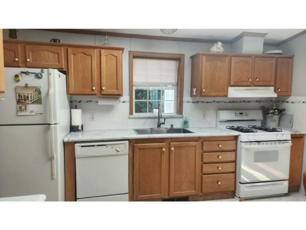 2002 Castle Manufactured Home