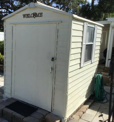 Photo 4 of 13 of home located at 37811 Chancey Rd. 449 Zephyrhills, FL 33541