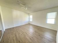 1990 FLEE Manufactured Home