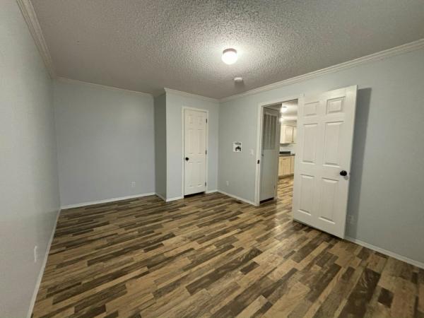 2016 Adventure Mojave 6421A Manufactured Home