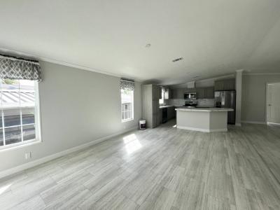 Photo 4 of 18 of home located at 142 Bimini Cay Circle Vero Beach, FL 32966